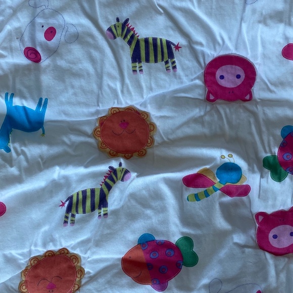 Toddler reversible comforter - Picture 2 of 3
